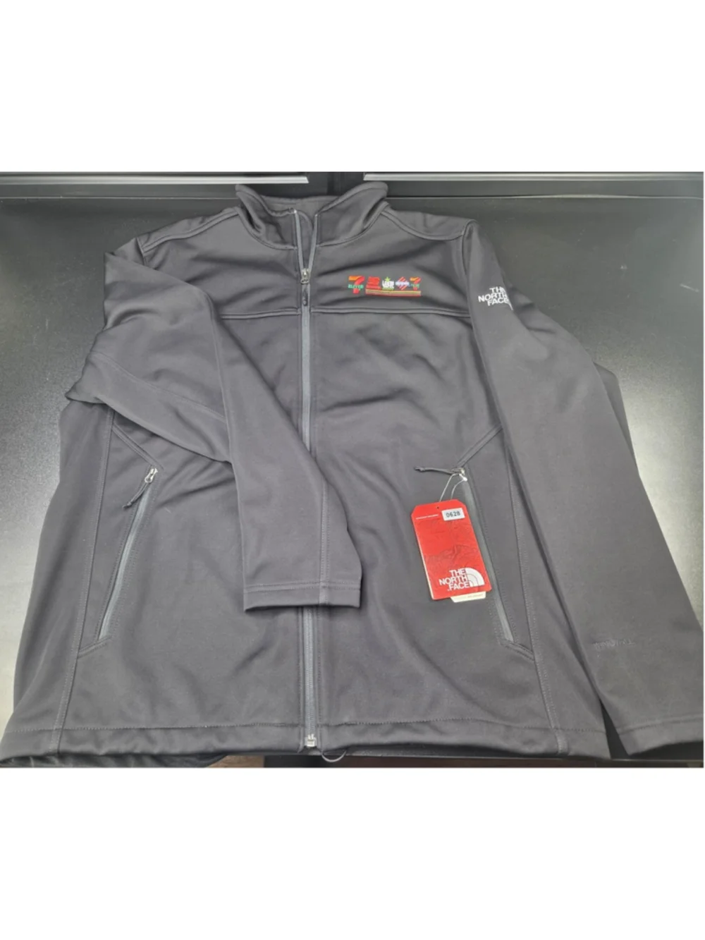The North Face Ridgewall Jacket XL Black WindWall 7-Eleven Logo NWT #628